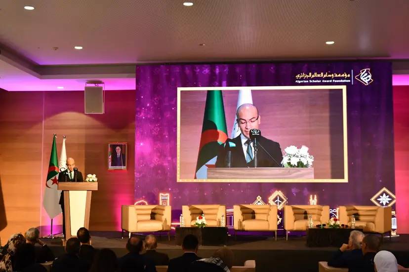 M. Chaib a participé aux activités de la seizième édition du programme honorant le "Savant d’Algérie"